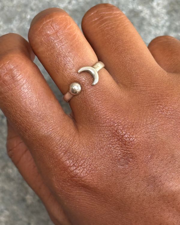 Gerhana ring worn on the hand