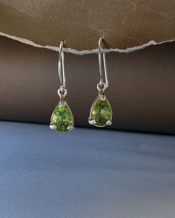 Dainty Peridot earrings, front view of the pair